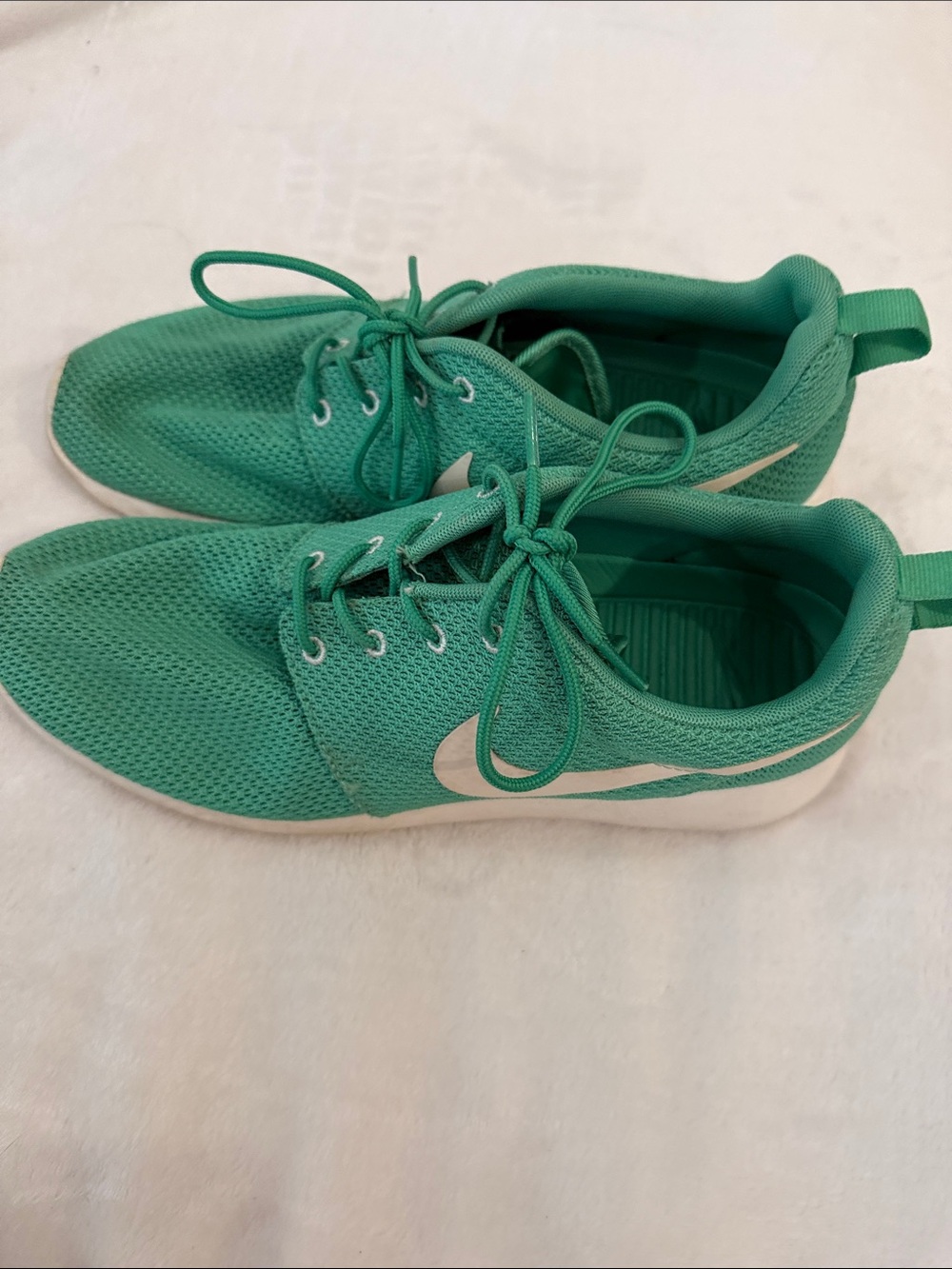 Nike Mint Green Mesh Running Shoes with White Swoosh